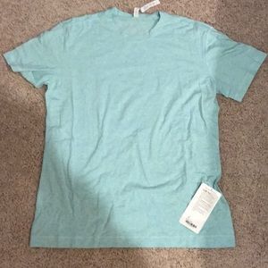 Men’s lululemon 5 year basic T